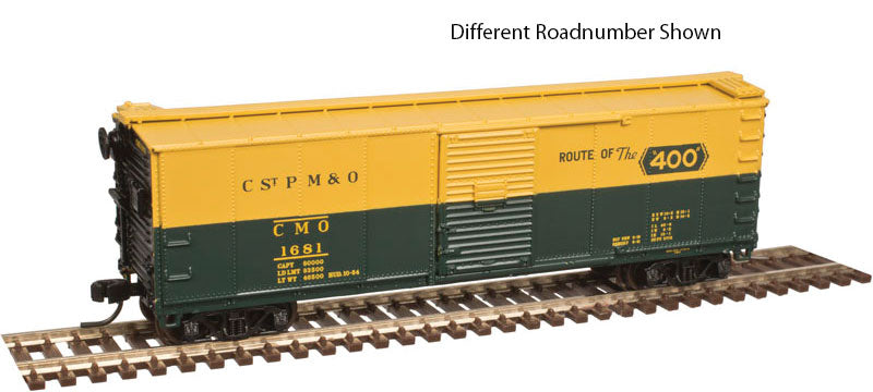 USRA Steel Rebuilt Boxcar - Ready to Run - Master(R) -- Chicago & North Western CMO #1676 (yellow, green)