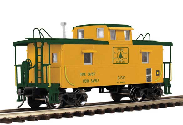 C&O-Style Steel Center-Cupola Caboose - 2-Rail - Ready to Run - Trainman(R) -- Maine Central (Harvest Gold, green)