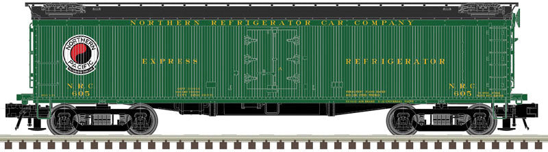 General American 53'6" Wood Express Reefer - 3-Rail - Ready to Run - Master -- Northern Refrigerator Car - Northern Pacific (green, black, NP Monad Logo)