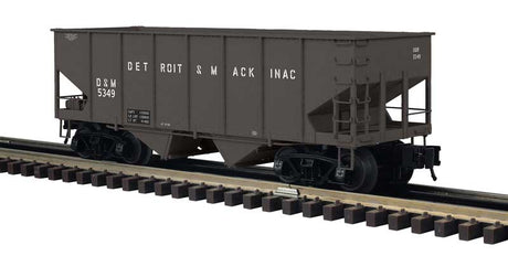 55-Ton 2-Bay Open Hopper - 2-Rail - Ready to Run - Master -- Detroit & Mackinac (black, white)