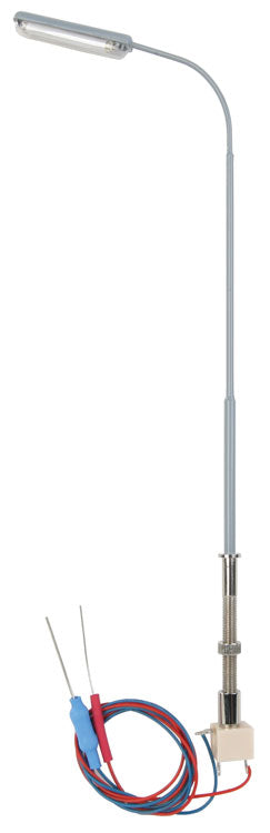 Single Extension Street/Parking Lot Light