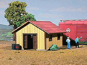 Pennsylvania Tool House -- 3 x 2-1/4 x 2"  7.5 x 5.6 x 5cm