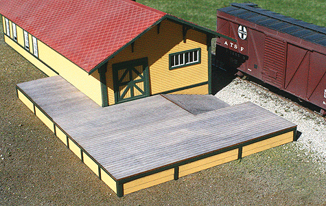 Santa Fe Standard Freight Dock (Laser-Cut Wood Kit) -- 6-1/2 x 4-3/4 x 3/8"  16.5 x 12.1 x 1cm