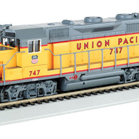 EMD GP35 - Standard DC -- Union Pacific #747 (yellow, gray)