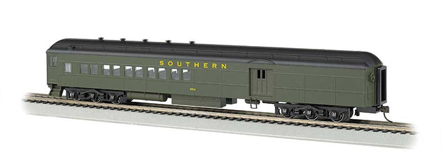 72' Heavyweight Combine w/2-Window Door - Ready to Run -- Southern Railway #654
