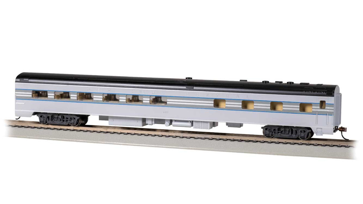 85' Smooth-Side Diner - Lighted - Ready to Run -- New York Central #685 (1938 20th Century Ltd. Scheme, 2-Tone Gray, blue)