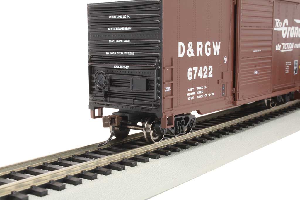 40' Steel Hi-Cube, Sliding-Door Boxcar - Ready-to-Run -- Denver & Rio Grande Western #67422 (Boxcar Red, Flying Grande Logo)-5