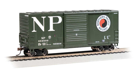 40' Steel Hy-Cube, Sliding-Door Boxcar - Ready to Run - Silver Series(R) -- Northern Pacific #659999 (green, white, red, Billboard NP and Monad)