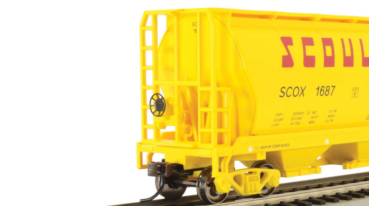 Canadian Cylindrical 4-Bay Grain Hopper - Ready to Run - Silver Series(R) -- Scoular Grain #1687 (yellow)-4