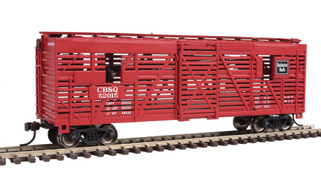 40' Animated Stock Car with Cattle - Ready-to-Run - Silver Series(R) -- Chicago, Burlington & Quincy #52025 ("Burlington Route" Slogan)