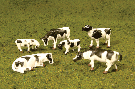 SceneScapes(TM) Figures -- Cows (black, white) pkg(6)-1