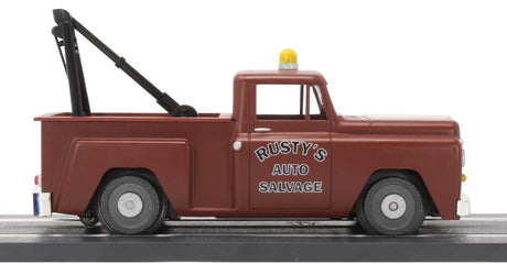 Operating Tow Truck - E-Z Streets(R) -- Rusty's Auto Salvage-3