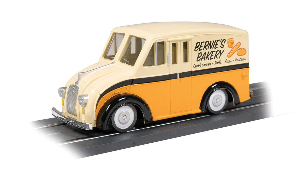 Operating Delivery Van - 3-Rail - Williams E-Z Street(R) -- Bernie's Bakery (cream, orange)