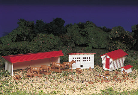 Plasticville Classic Kit - Farm Buildings w/Animals-2