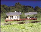 Suburban Station - Plasticville U.S.A.(R) -- Kit - 1-7/8 x 5-1/2"  4.8 x 14cm-1