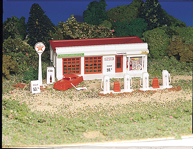 Gas Station - Plasticville -- Kit-1