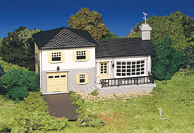 Plasticville Classic Kit - Split-Level House -- 2-7/8 x 6-1/8"  7.3 x 15.5cm