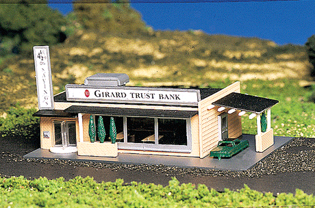 Drive-In Bank w/Figures (Assembled) -- 3 x 4-3/4" 7.7 x 12.1cm