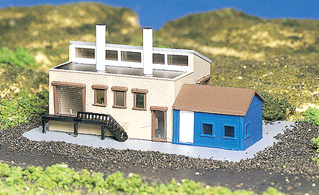Factory w/Accessories & Figures (Assembled)