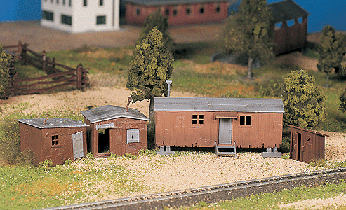Plasticville U.S.A.(R) Classic Kits -- Hobo Jungle (Two Shacks, Boxcar & Outhouse)