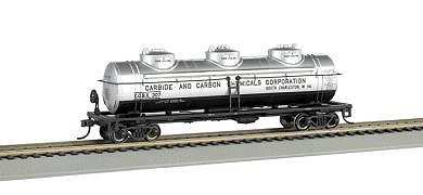 3-Dome Tank Car - 3-Rail - Ready to Run -  Williams(TM) -- Carbide & Carbon Chemicals Corp. (silver, black)-1