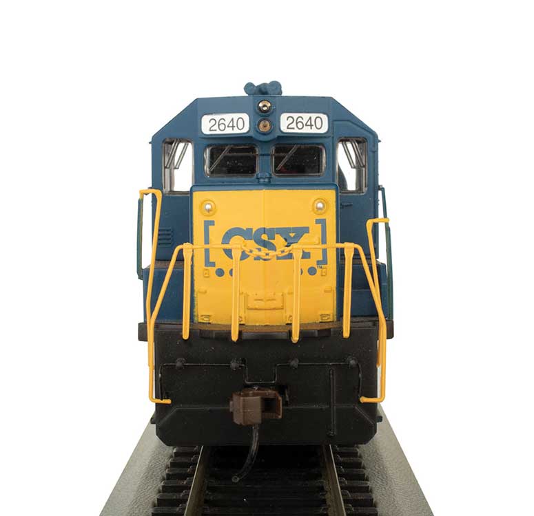 EMD GP38-2 - Standard DC -- CSX 2640-3