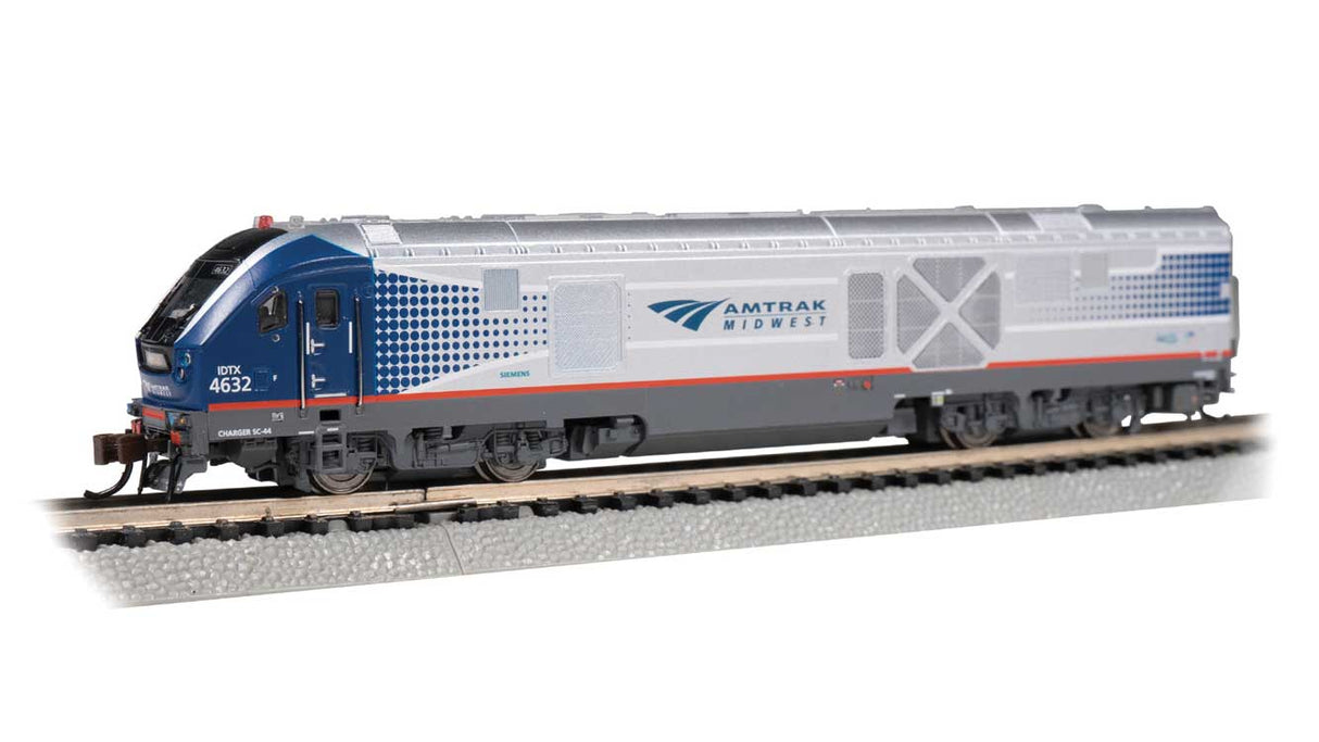 Siemens SC-44 Charger - Sound and DCC -- Amtrak #4632 (Midwest; silver, blue, red)