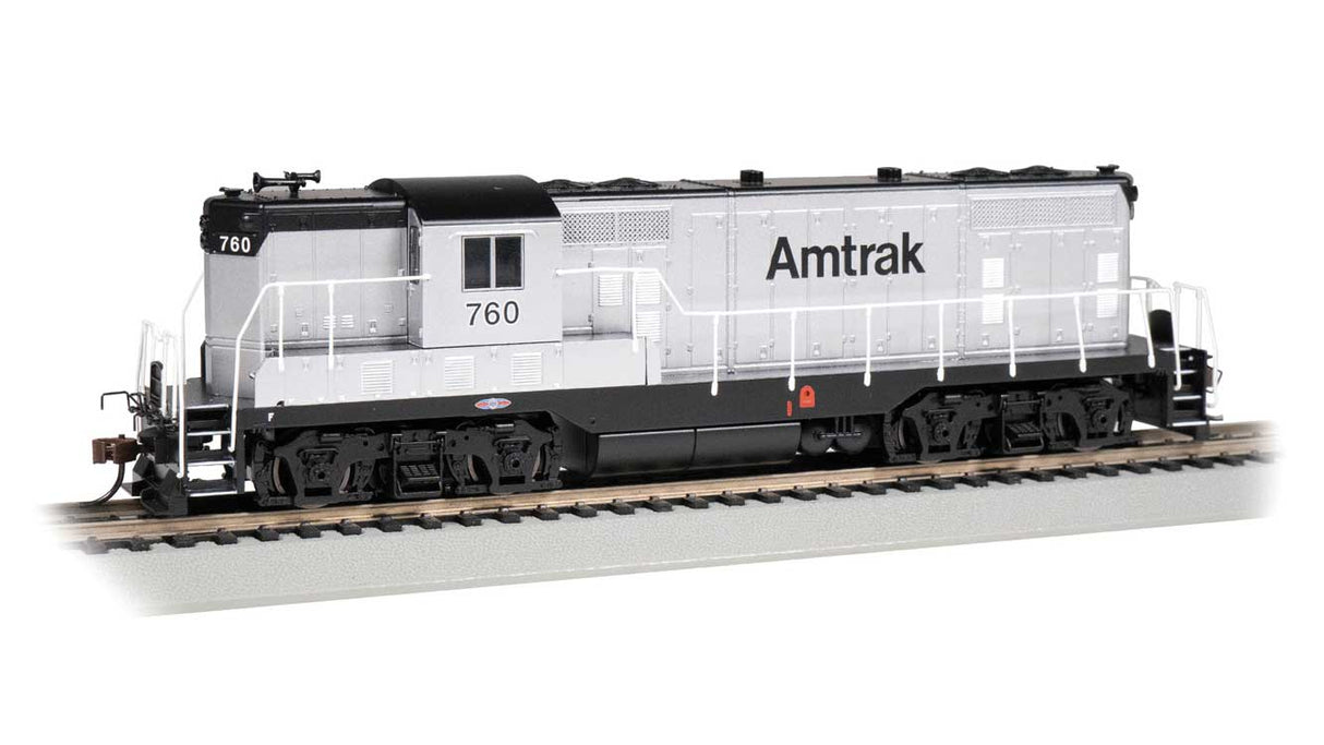 EMD GP7 - Standard DC -- Amtrak #760 (MOW Scheme; silver, black)
