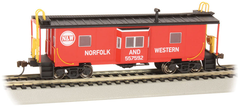 Steel Bay-Window Caboose - Ready to Run -- Norfolk & Western #557592