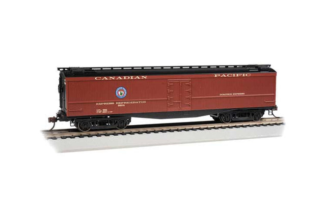 50' Wood Express Reefer - Ready to Run -- Canadian Pacific #5604 (maroon, black)