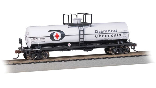 Chemical Tank Car - Ready to Run -- Diamond Chemicals SHPX #19419 (white, black, red)
