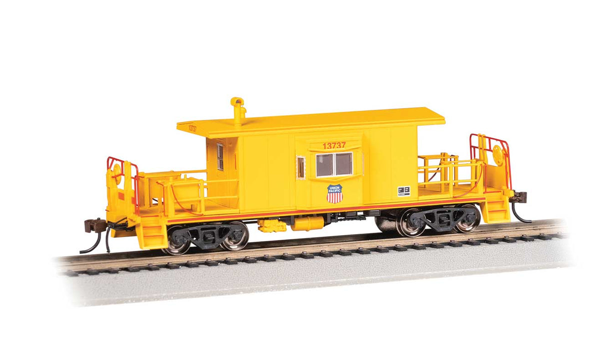 Transfer Caboose - Ready to Run -- Union Pacific #13737 (Armour Yellow, red)