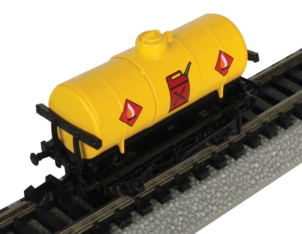 Thomas & Friends - Ready-to-Run -- Fuel Tankcar-3