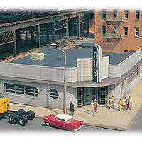 Spectrum(R) Cityscenes(TM) Structure - Kit (Plastic) -- Bus Station: 11-5/8 x 7-1/4 x 3" 29 x 18.1 x 7.5cm