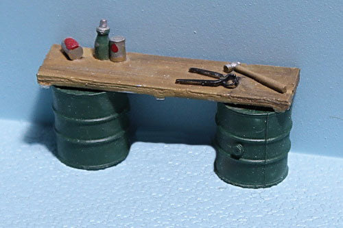 Wood Workbench On Drum - Set