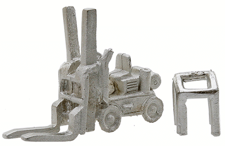 Forklift - Kit -- Unpainted
