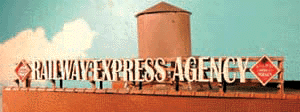 Wood Billboard - For HO & O -- Railway Express Agency - Linear Lettering 6-1/8 x 1/2" 15.3 x 1.2cm