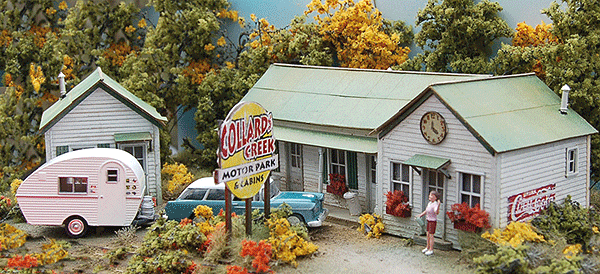Collard's Creek Motor Park - Laser-Cut Wood Kit -- Office & Motel: 6 x 2-1/4"  15.2 x 5.7cm; Cabin: 9-1/2 x 5-1/2"  24.1 x 14