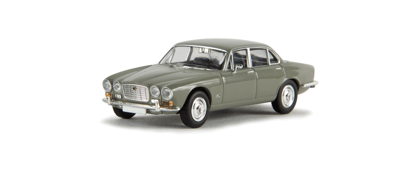 1968 Jaguar XJ6 Sedan - Assembled - Starmada(TM) -- Gray