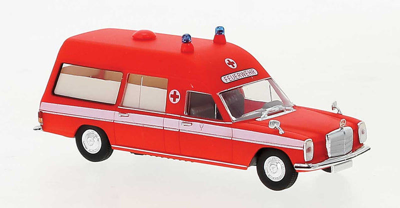1970 Mercedes-Benz MB/8 Ambulance - Assembled -- Frankfurt, Germany, Fire (red, white, German Lettering)