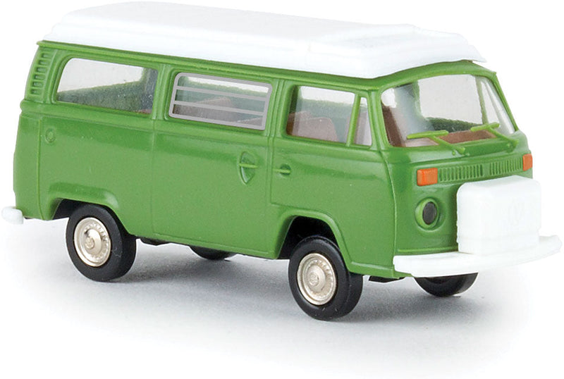 1973-1979 Volkswagen Kombi T2 Passenger Van - Assembled -- Green