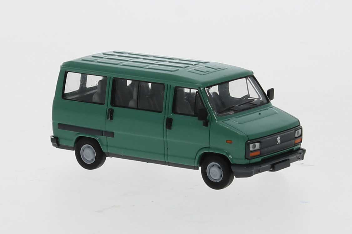 1982 Peugeot J5 Passenger Van - Assembled -- Green