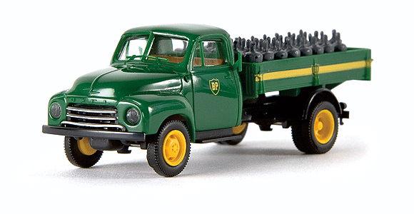 1953-1960 Opel-Blitz Low-Sided Delivery Truck - Assembled -- BP (green, yellow)