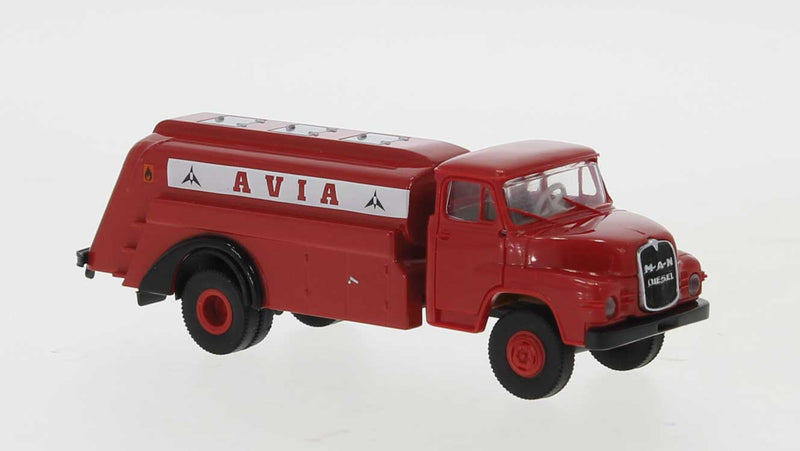 1955-1969 MAN 635 Tank Truck - Assembled -- Avia (red, white, German Lettering)