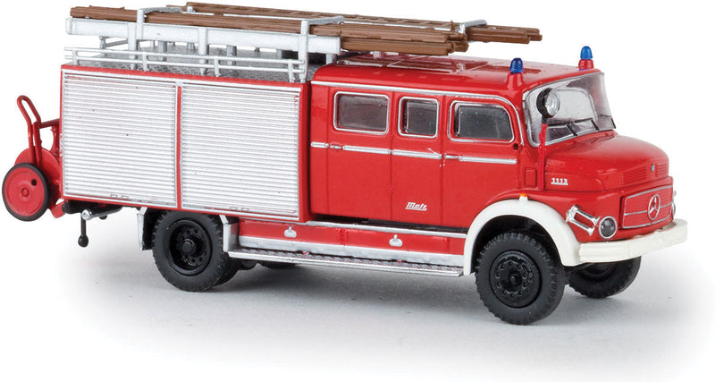 1973–1979 Mercedes-Benz  LAF 1113 LF 16 Fire Truck - Assembled -- Red, White