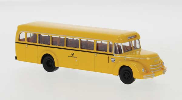 1952 MAN MKN Rundhauber/Round Hood Bus - Assembled -- German Post (yellow, black, German Lettering)
