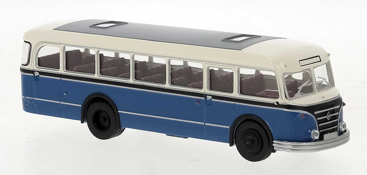 1953 IFA H 6 B Bus - Assembled -- Ivory, Blue