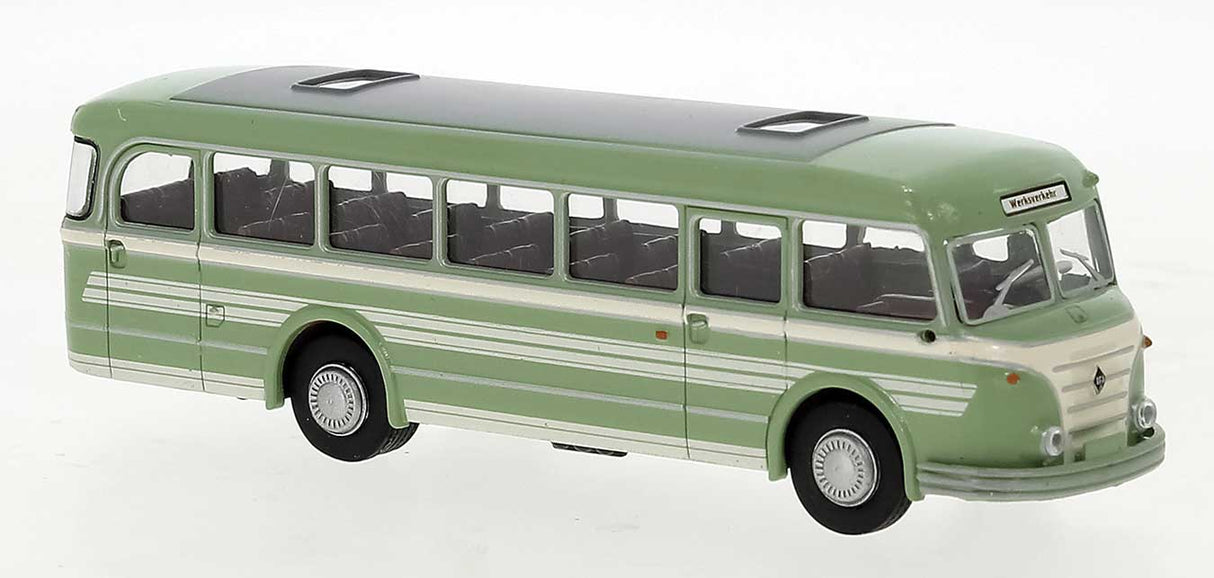 1953 IFA H 6 B Bus - Assembled -- Green, Ivory