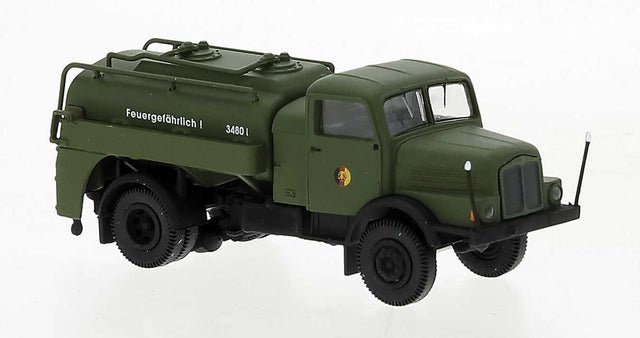 1960 IFA S 4000 Tank Truck - Assembled -- NVA (green, German Lettering)
