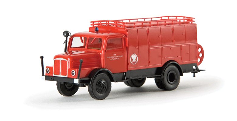 IFA S 4000-1 SKW 14 Fire Truck - Assembled -- VEB Feuerloschgeratewerk Luckenwalde (red, black, German Lettering)